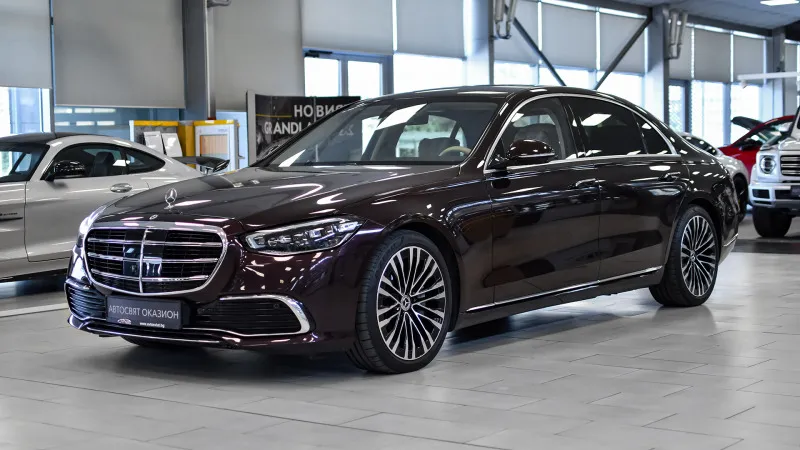 Mercedes-Benz S 500 L 4MATIC Image 4