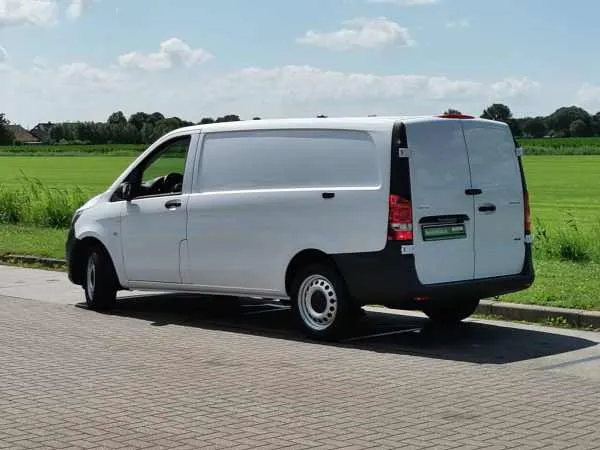 Mercedes-Benz Vito 119 CDI L2H1 Automaat 4MATIC Image 5