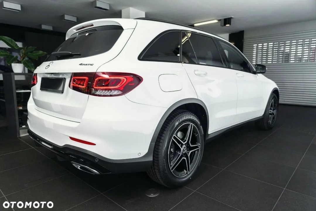 Mercedes-Benz GLC 220 Image 3